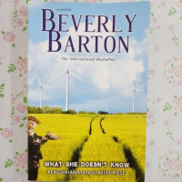 Image of What She Doesn't Know